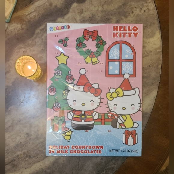 Hello Kitty Countdown to Christmas - Picture 3 of 5